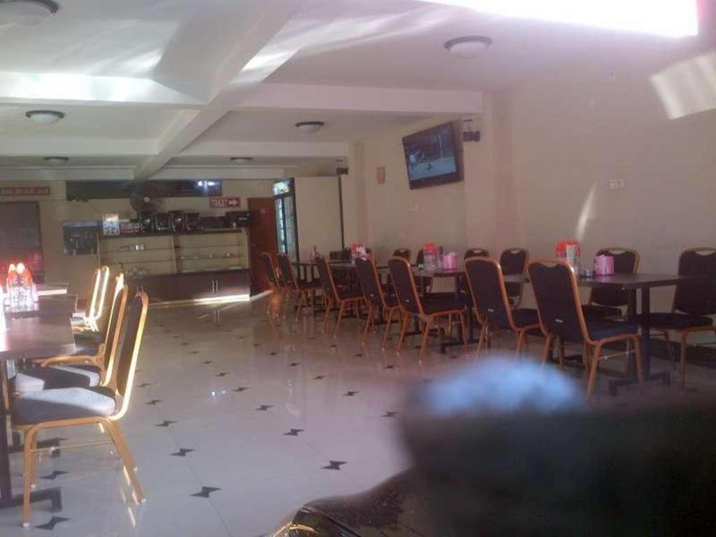 Erin Int Hotel Makassar Dış mekan fotoğraf
